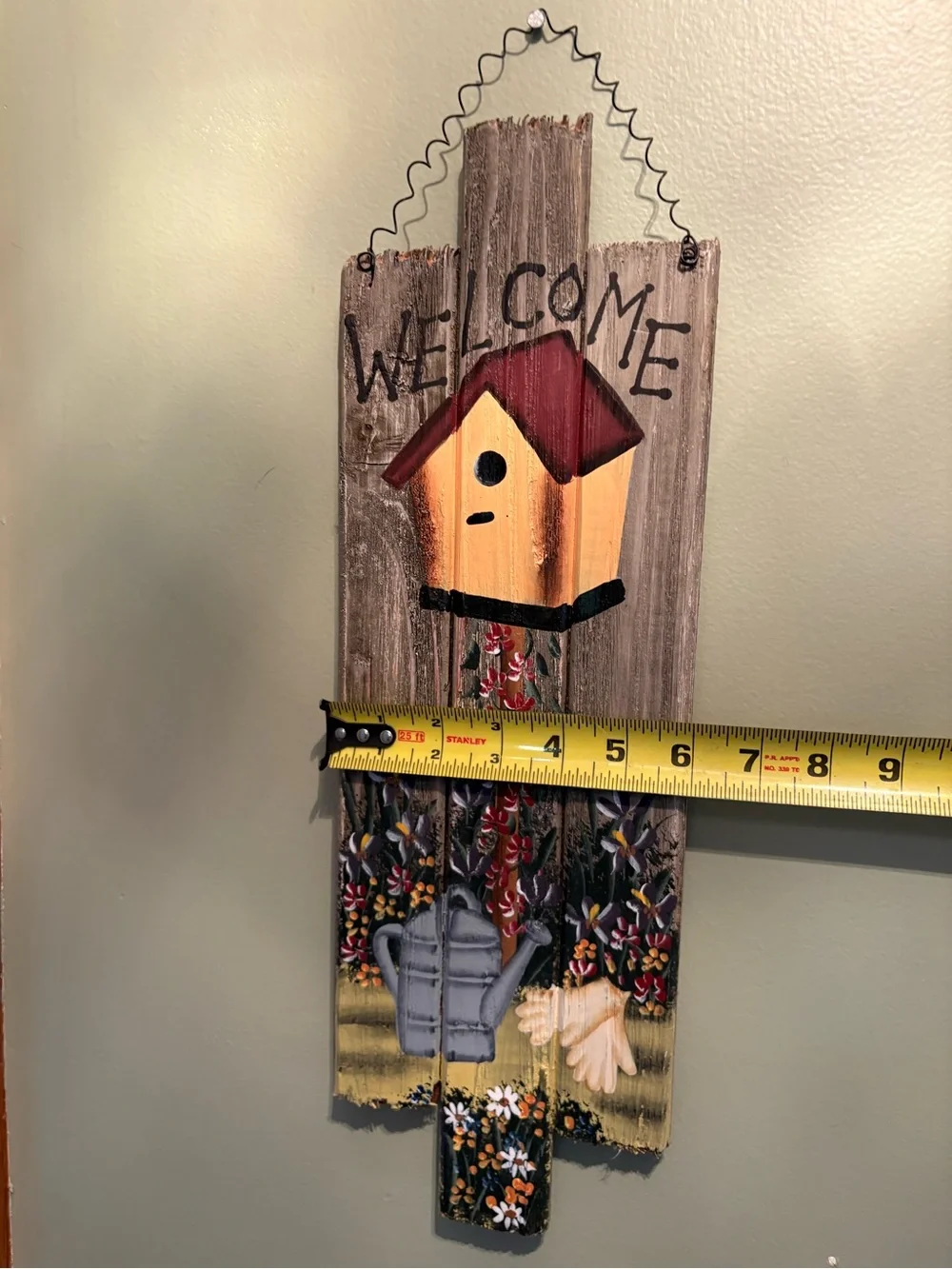 Welcome Birdhouse Wooden Wall Plaque